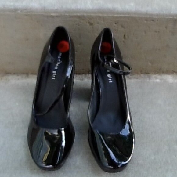 MADDEN GIRL BLACK PATENT LEATHER SHOES 9.5/10 EXCELLENT CONDITION - Picture 1 of 5